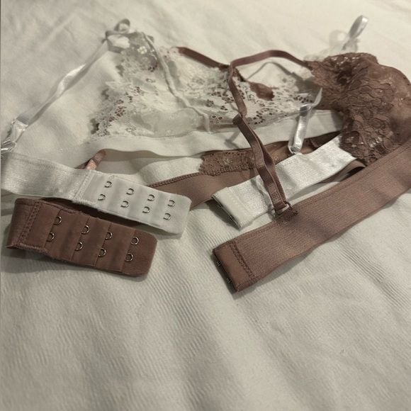 Stretch lace unlined bra - set of 2 w/ adjustable straps + hook & eye closure 5