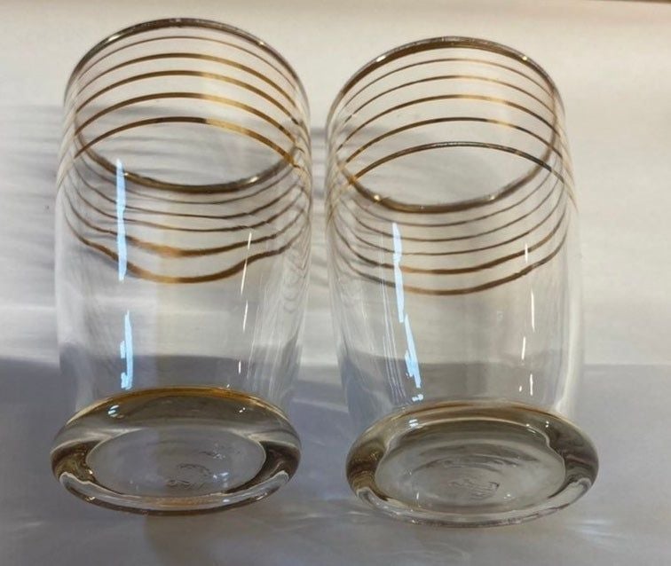 Set of 2 Anchor Hocking juice glasses with gold stripes 5