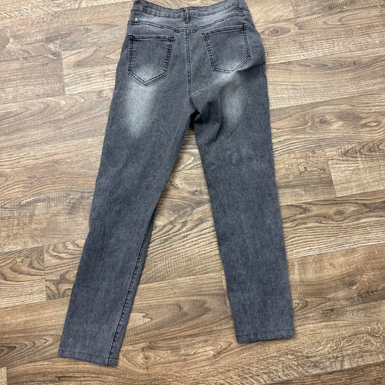 V2 Gray Acid Wash High Waisted Slim Jeans 3