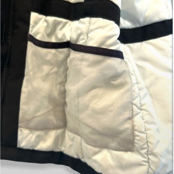 Lands' End Women’s Performance Puffer Jacket Black Size MP 10-12 7