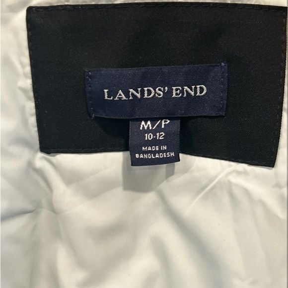 Lands' End Women’s Performance Puffer Jacket Black Size MP 10-12 9