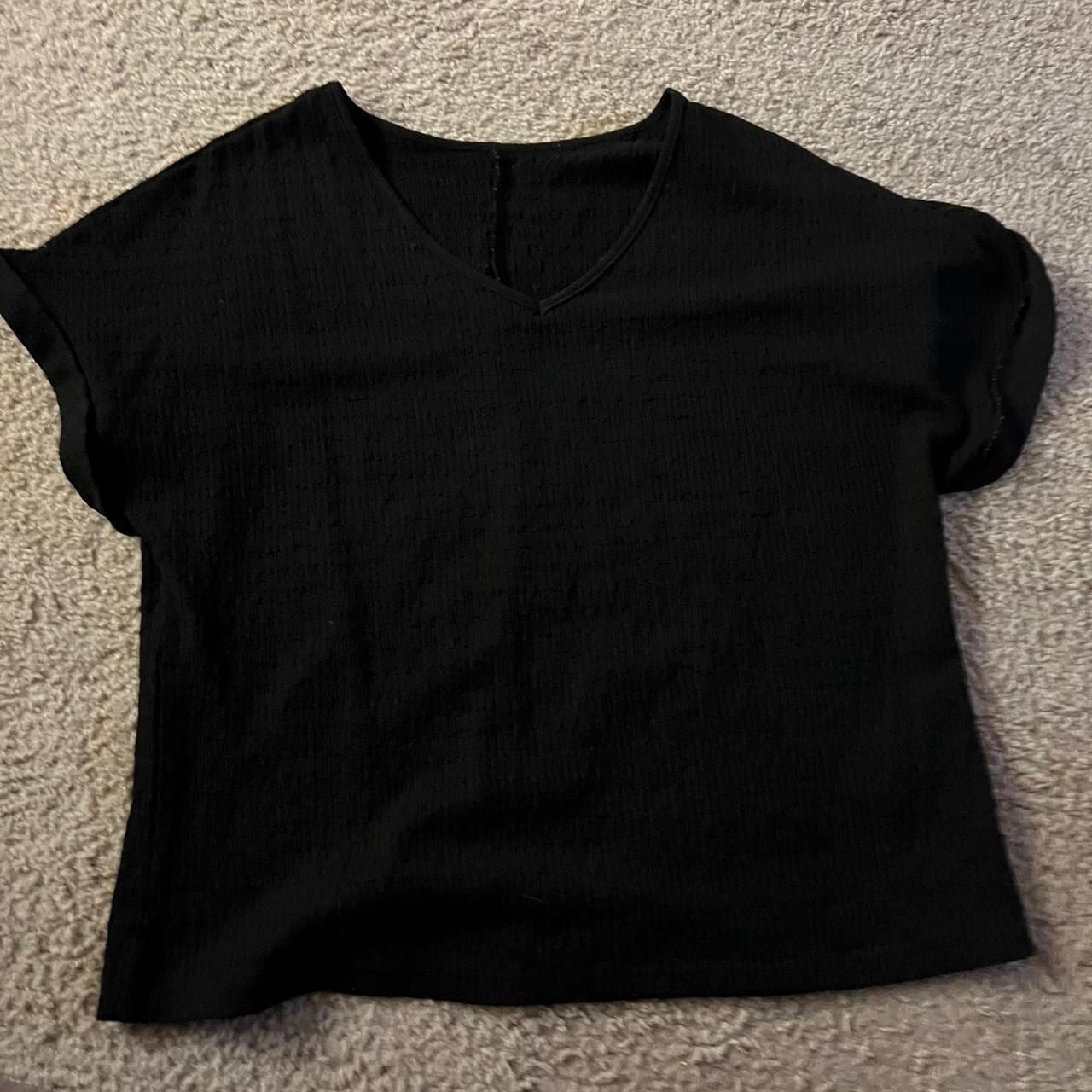 Black V-Neck Textured Short Sleeve Blouse 2