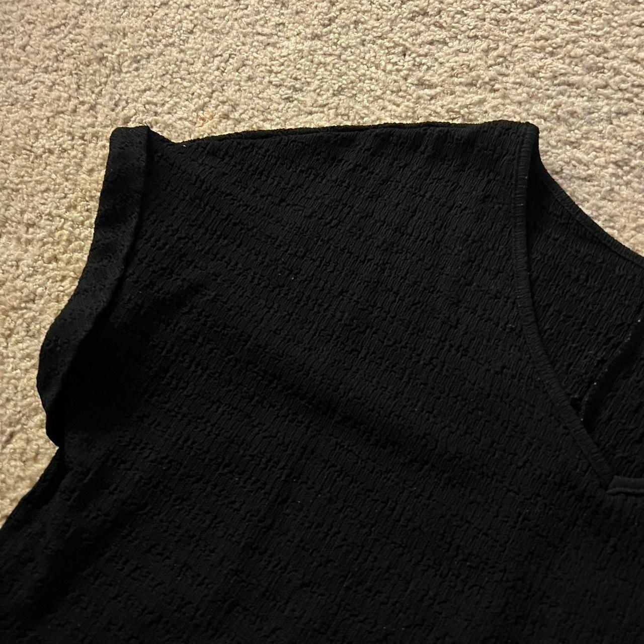 Black V-Neck Textured Short Sleeve Blouse 5