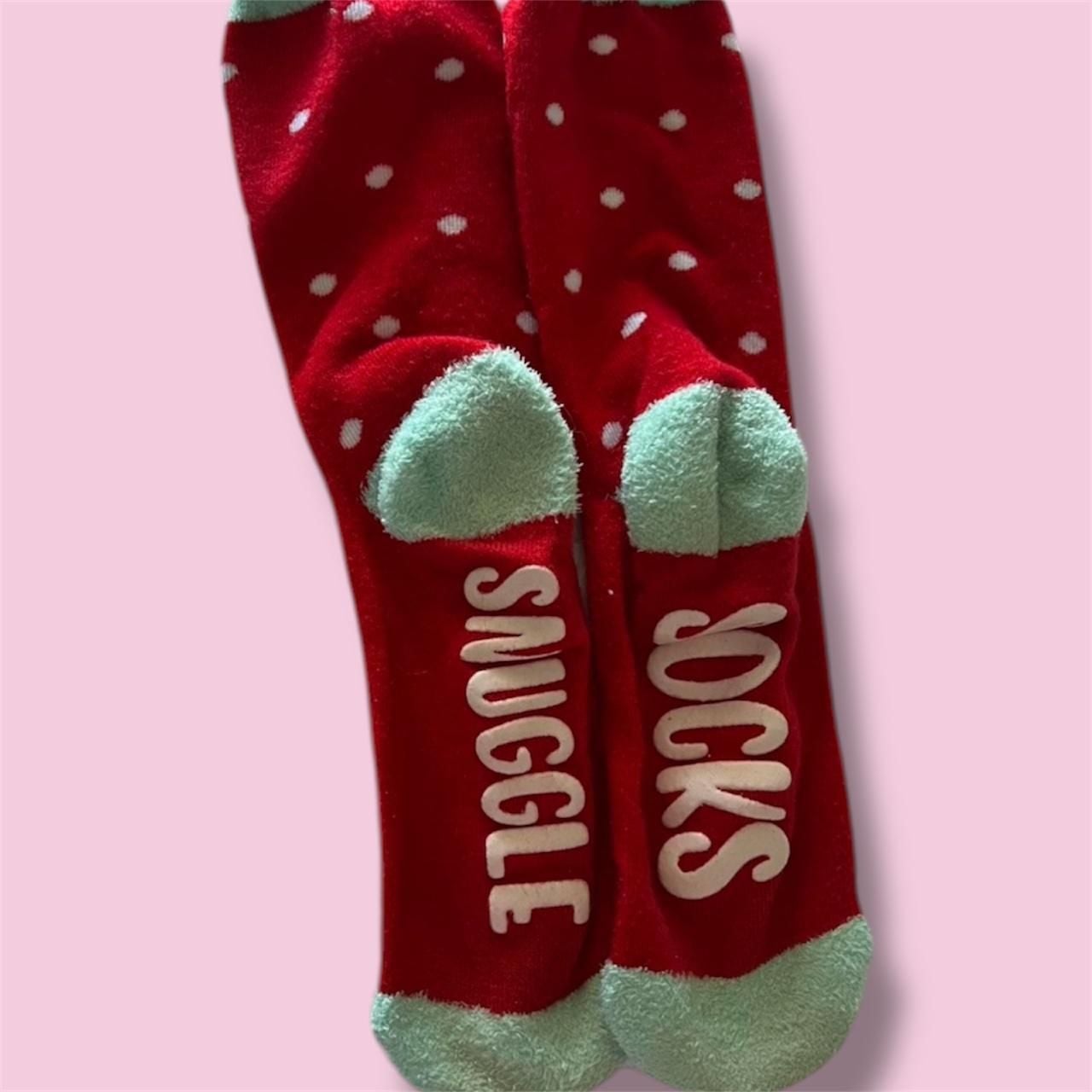 Snuggle Polka Dot Fuzzy Gripper Holiday Socks 1