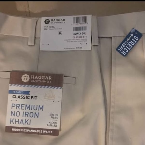 Haggar Premium No-Iron Khaki Chinos - Classic Fit. $70 on tags. 32×30