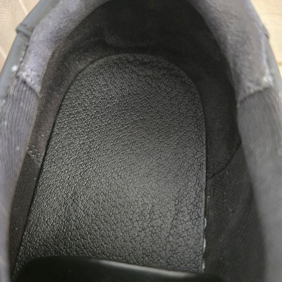 Caslan Andes Black Leather Sneakers | Women’s Size 7.5 M 9