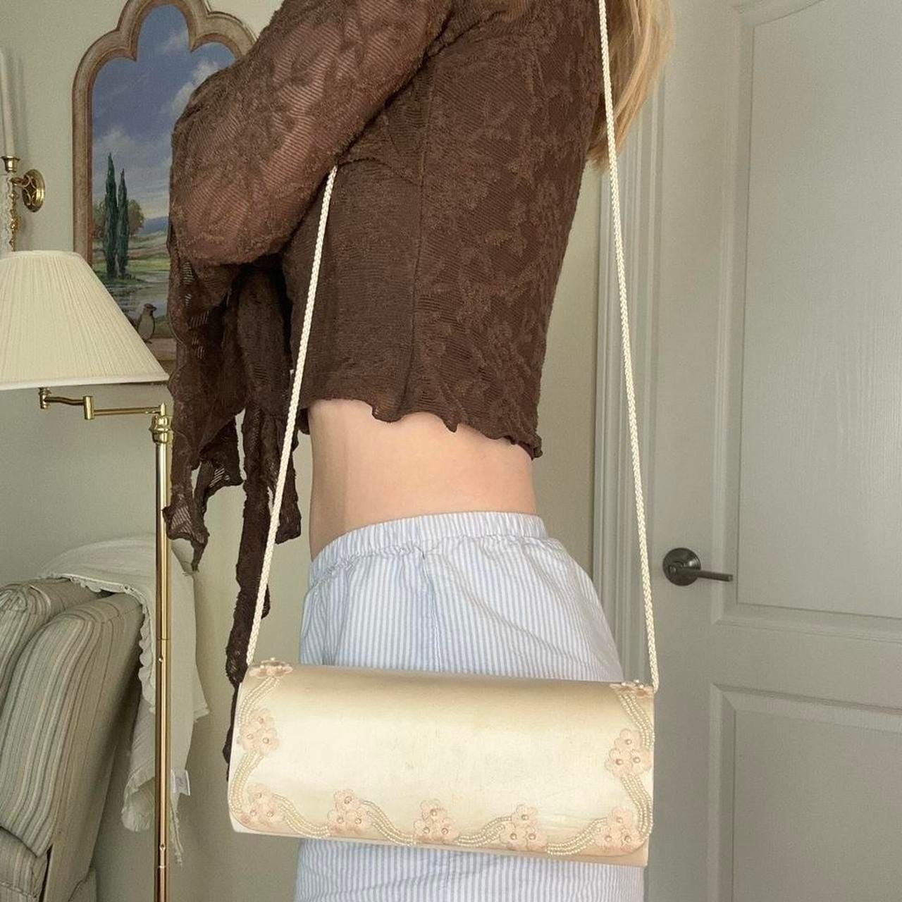 Vintage La Regale Cream Satin Floral Embroidered Crossbody Bag 2