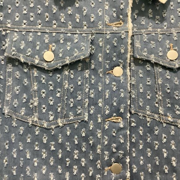 Product thumbnail 3