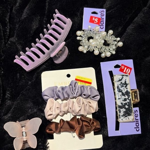 Claire's Pastel & Pearl Hair Accessory Set in Lavender, Cream, Brown