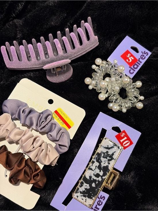 Claire's Pastel & Pearl Hair Accessory Set in Lavender, Cream, Brown 3