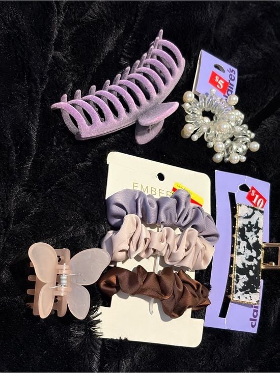 Claire's Pastel & Pearl Hair Accessory Set in Lavender, Cream, Brown 4