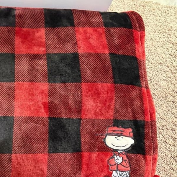 Peanuts Red and Black Plaid Sherpa Throw