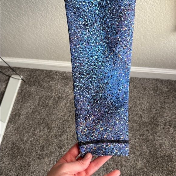 lululemon blue print leggings like new! 7
