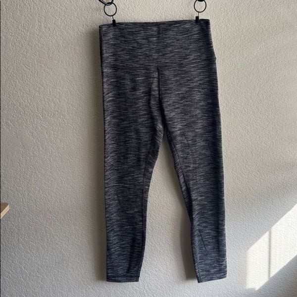 lululemon marled gray leggings