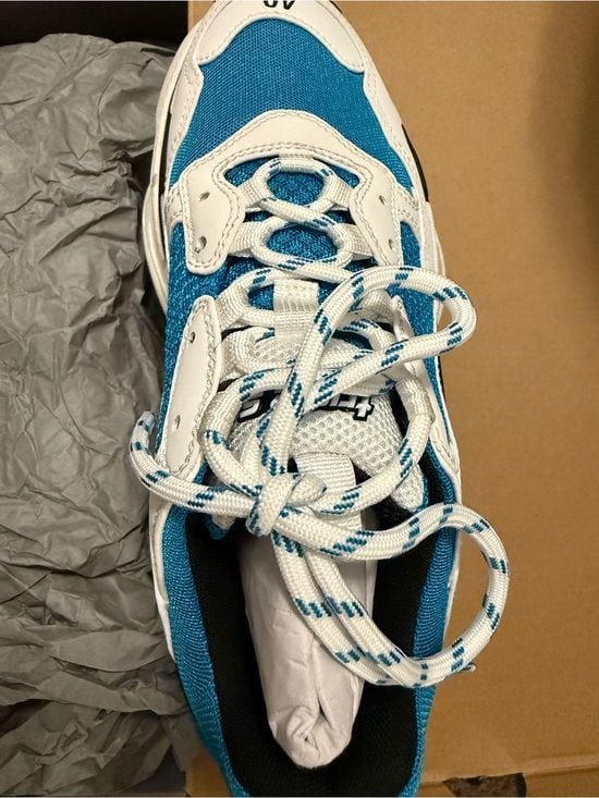 Authentic Balenciaga Chunky Sneakers in White & Teal Blue size E40/mens 7 4