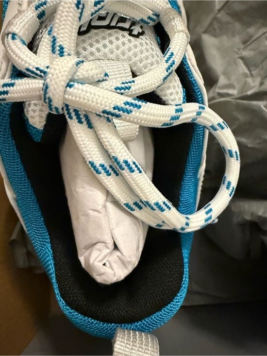 Authentic Balenciaga Chunky Sneakers in White & Teal Blue size E40/mens 7 5