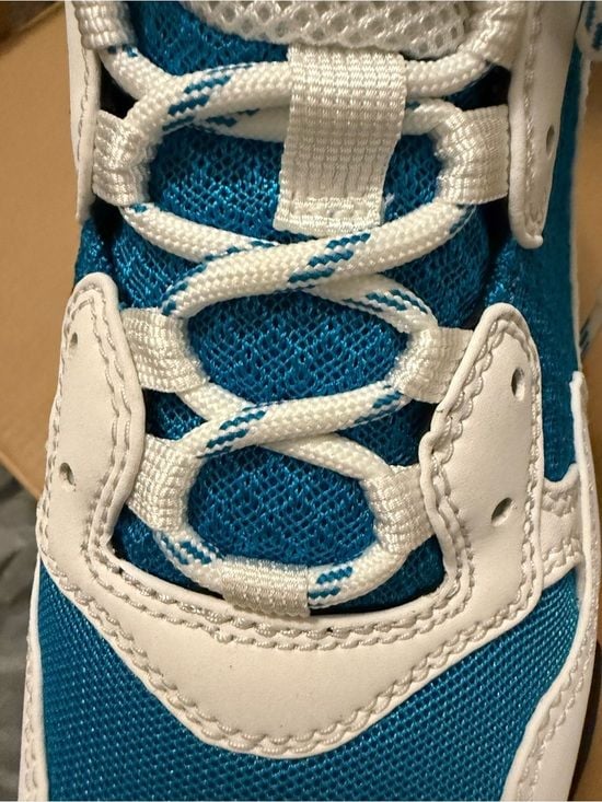 Authentic Balenciaga Chunky Sneakers in White & Teal Blue size E40/mens 7 6