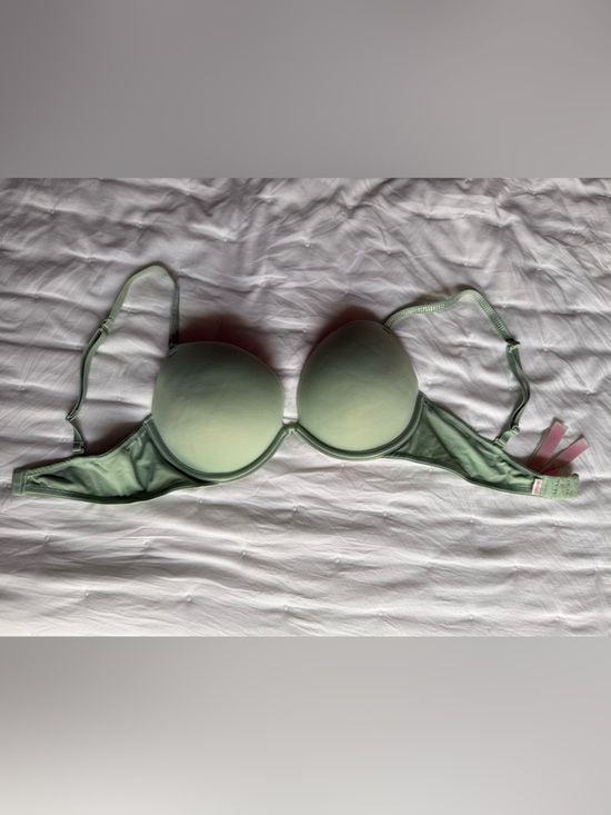 PINK Victoria's Secret Mint Green Lightly Padded T-Shirt Bra 1