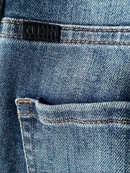 Dish Blue Cropped Cuffed Women's Jeans 9