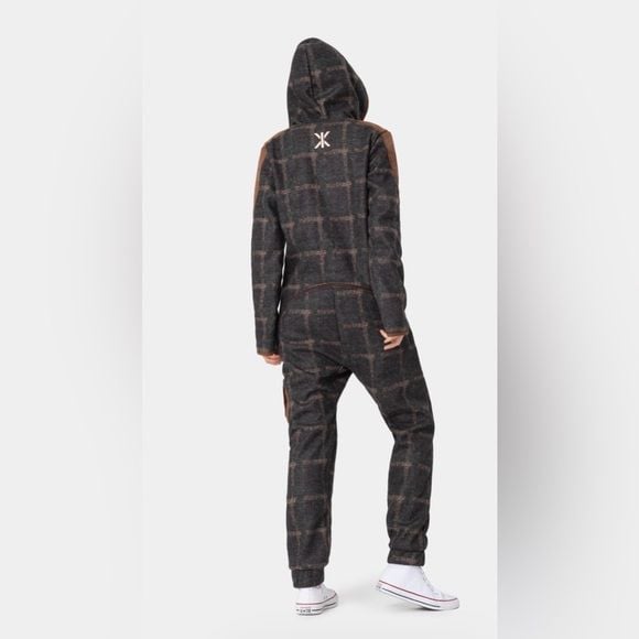 Onepiece Good Chill Jumpsuit Sz M 2