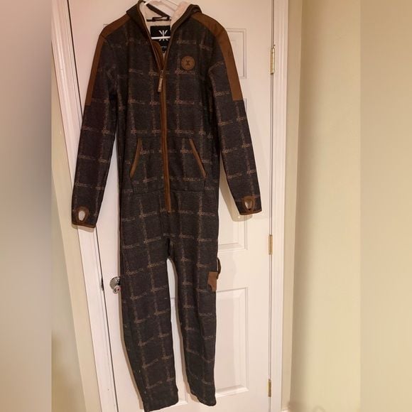 Onepiece Good Chill Jumpsuit Sz M 4