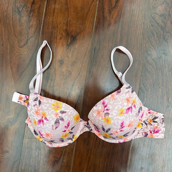 Victoria secret bra