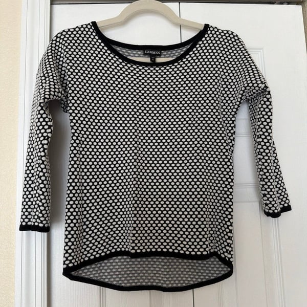 Express black and white nice top