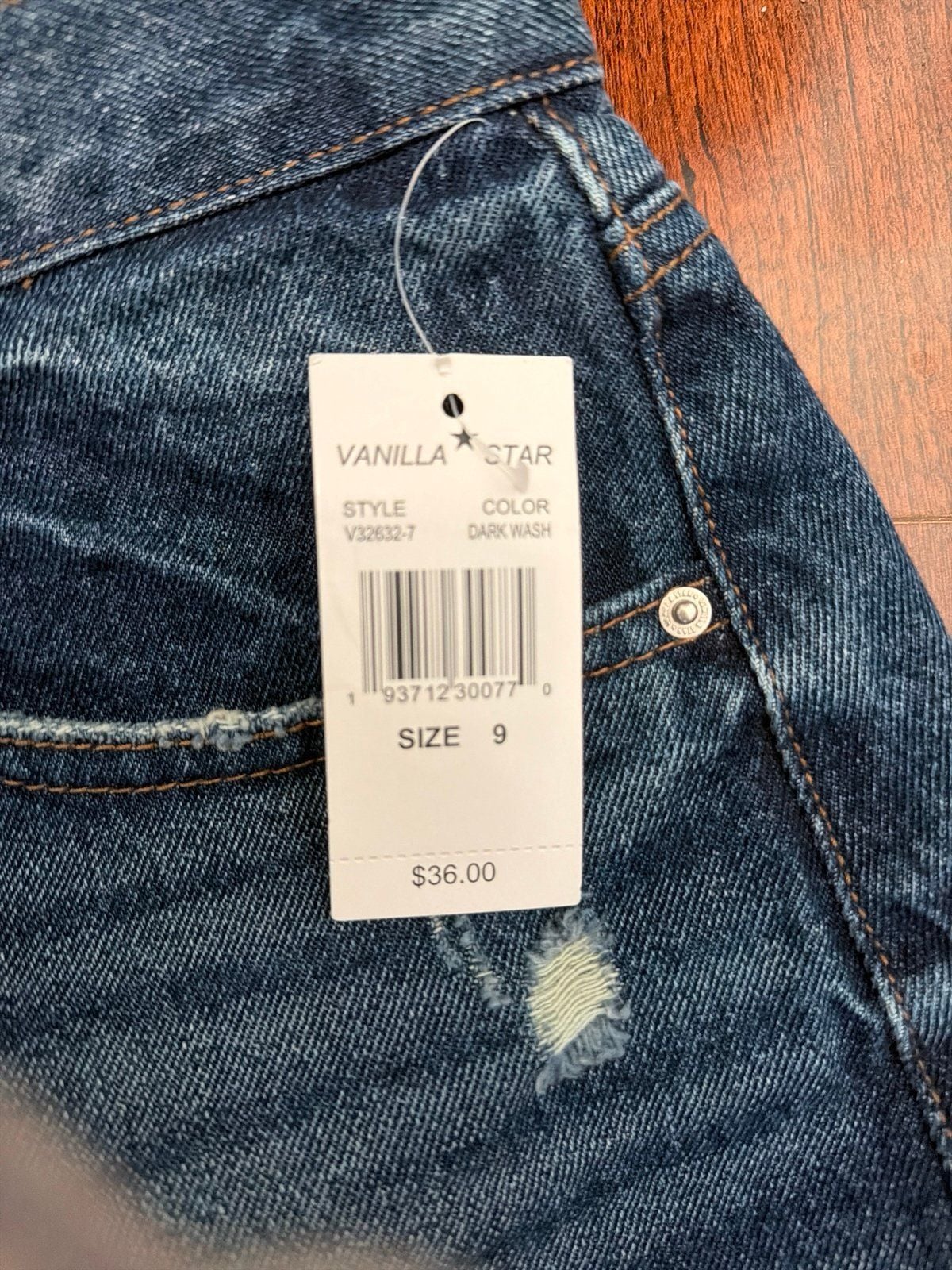 NWT denim distressed jean shorts 3