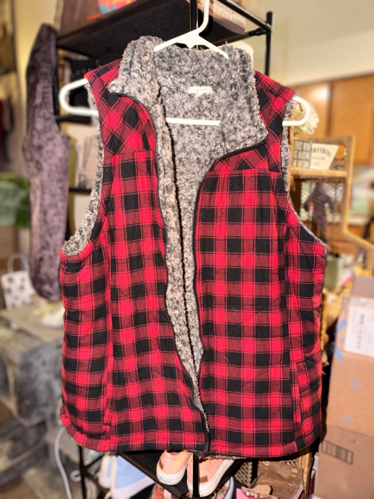 Faux fur plaid vest 2