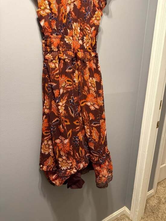 Old Navy Ruffled V-Neck Smocked-Waist Floral Maxi Dress, Size XS 10