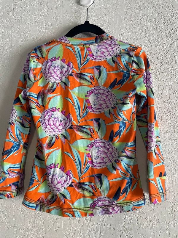 Mola Mola Kids Orange Protea Paradise Long Sleeve Rash Guard – Size L 6
