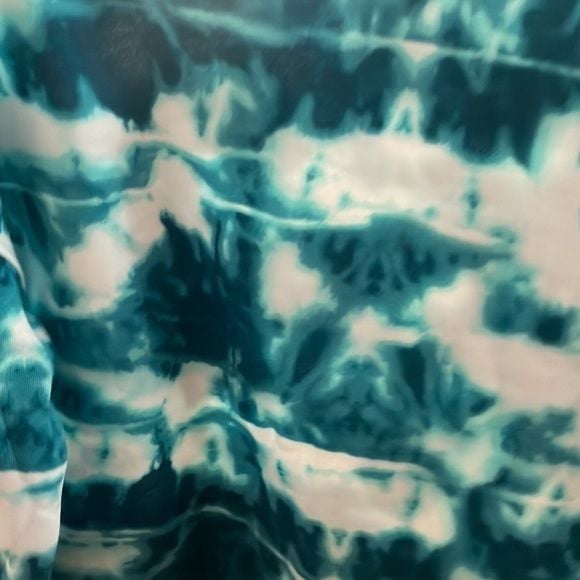Boys tie dye sweater 4