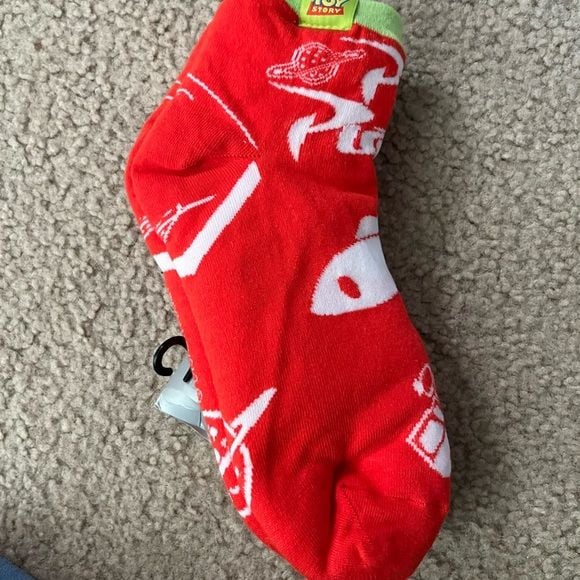 Disney Pixar Toy Story Pizza Planet Cozy Slipper Socks NEW 3