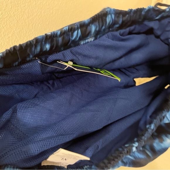 DSG Men’s Blue Tie-Dye Rec Training Shorts – Size XL – NWT 9