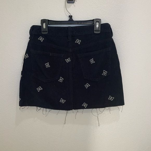 NWT Corduroy cute Y2K mini skirt Navy Blue With Butterfly’s Size 25 4