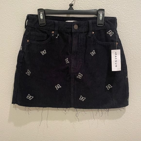 NWT Corduroy cute Y2K mini skirt Navy Blue With Butterfly’s Size 25 7