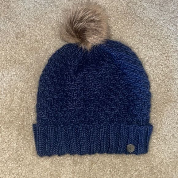 ROXY KNIT BEANIE NAVY BLUE WOMENS HAT POMPOM 2