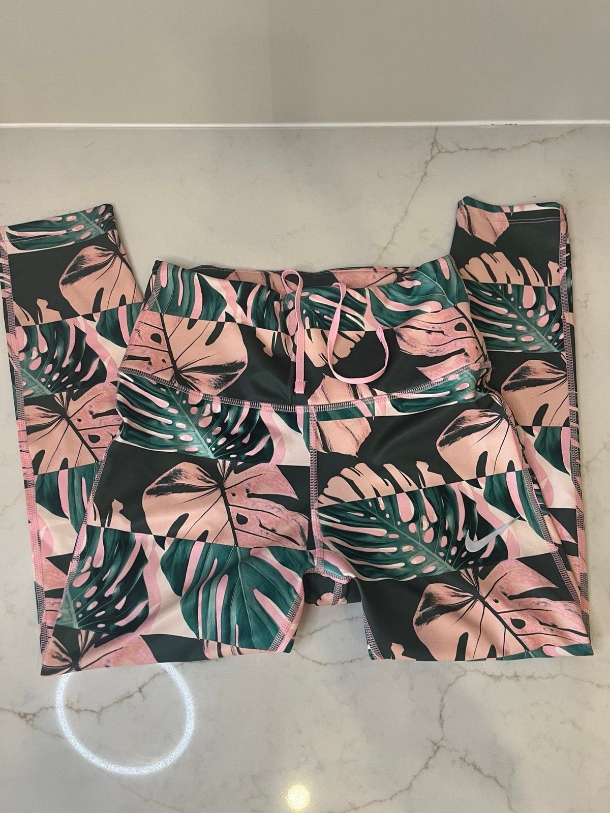 Nike Dri-Fit leggings size xs 2