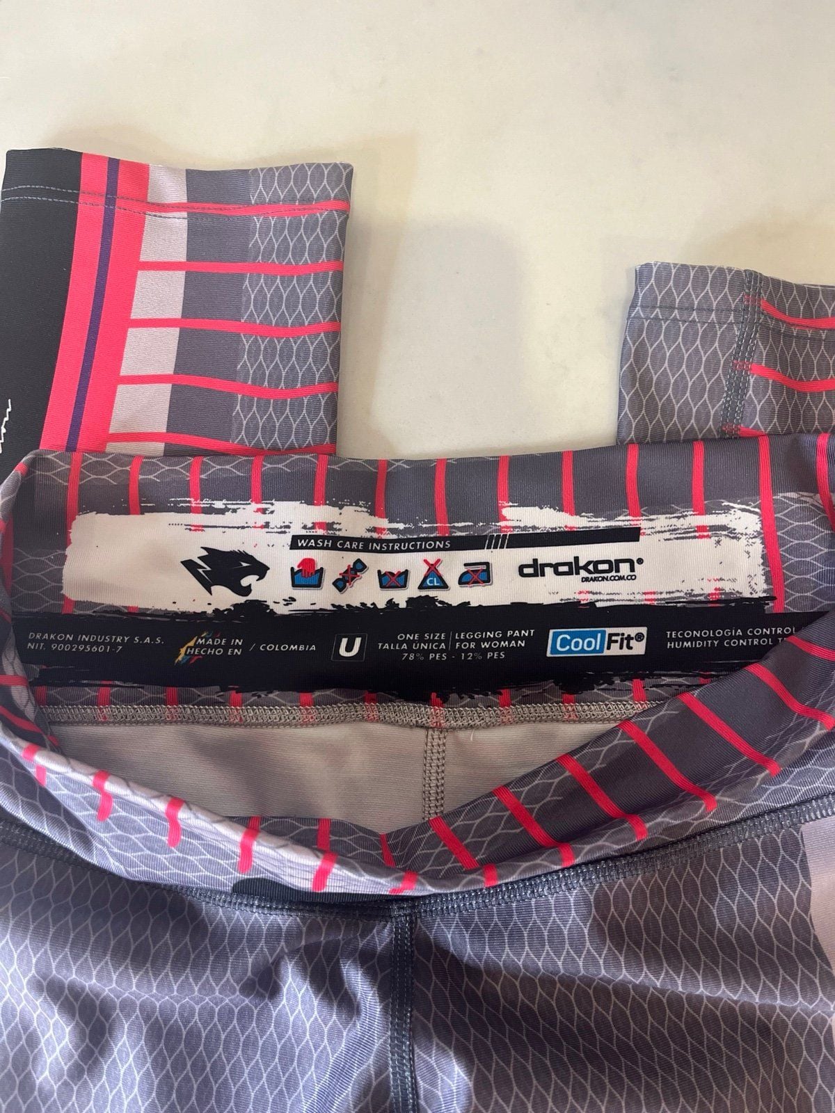 Drakon cool fit work out leggings OS 4