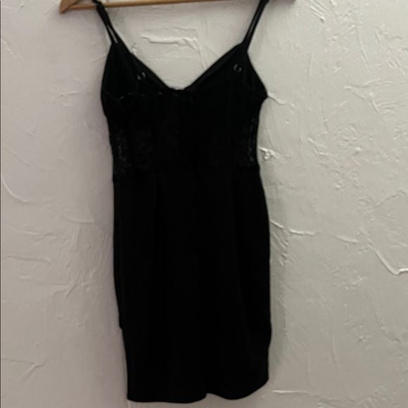 Forever 21 Black Lace Chemise 3