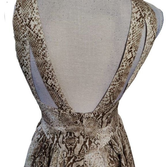 Y2K Snakeskin Halter Mini DressModa I Backless Fit and Flare Dress Size 4 8