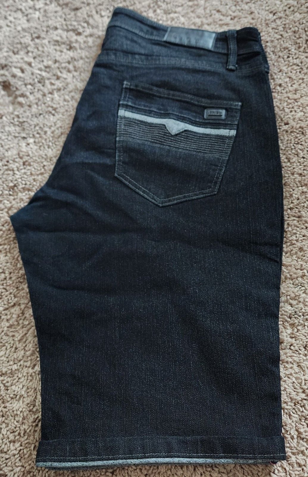 Product thumbnail 4