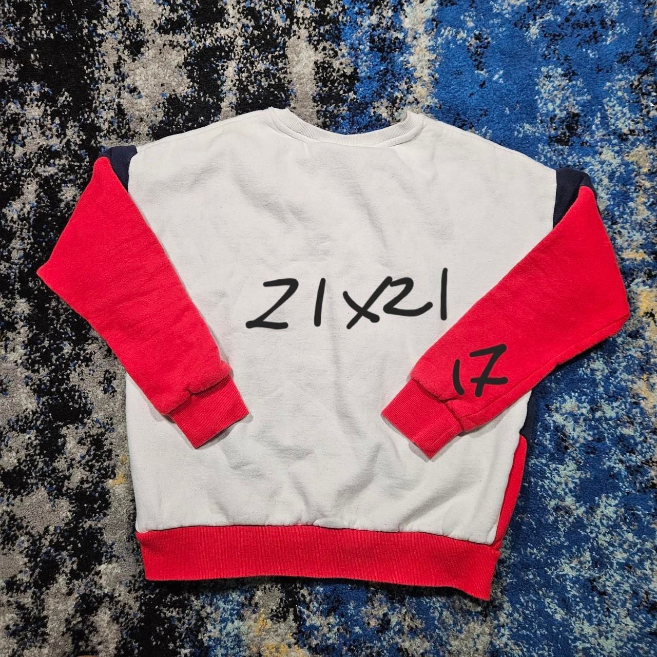 Product thumbnail 4