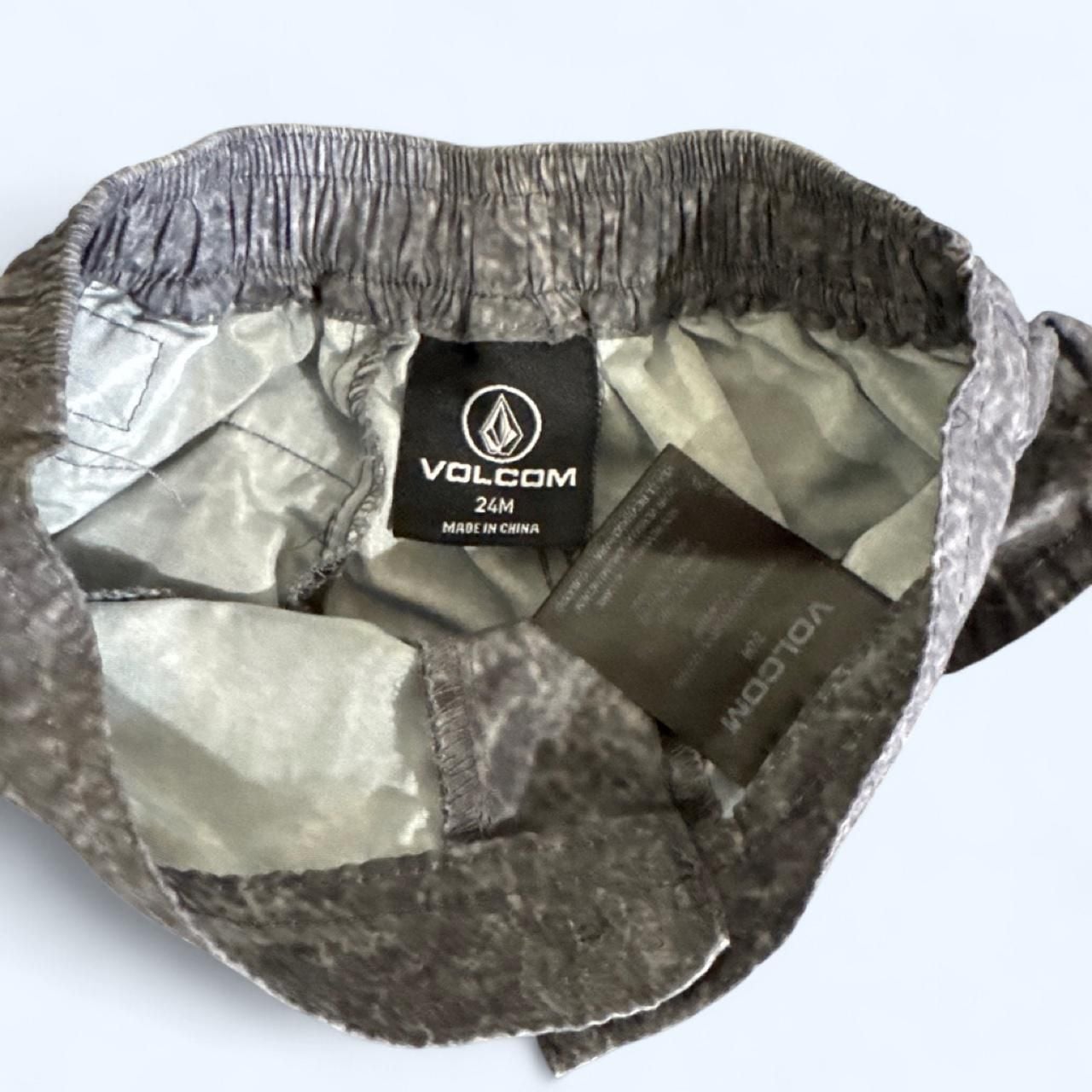 Product thumbnail 3