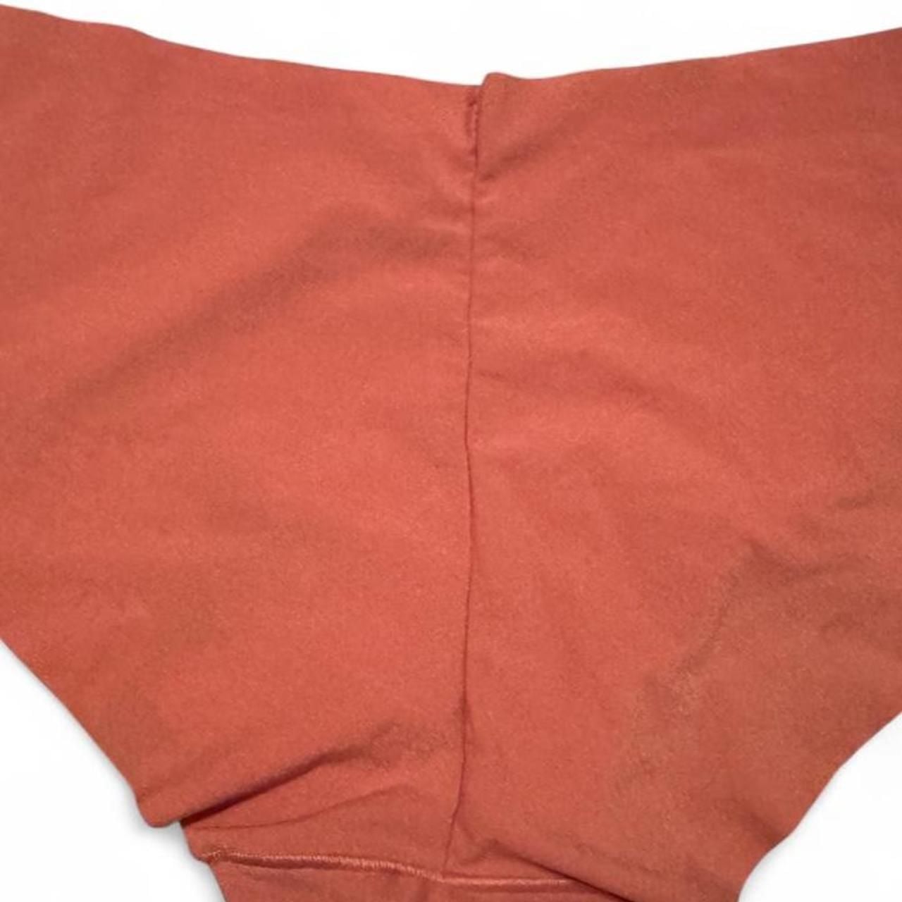Victoria's Secret Seamless Hip Hugger Panties Medium 2