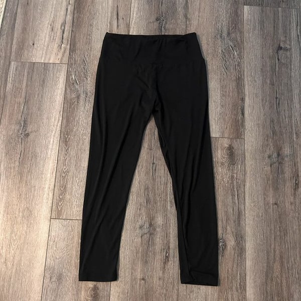 Five Pair Women’s Leggings