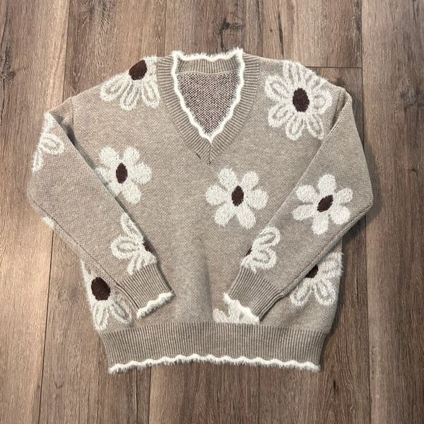 Women’s Long Sleeve Sweater