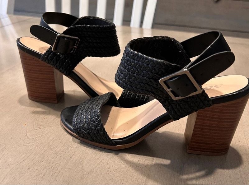 Women’s Soda Brand Open Toed 3 Inch Heel Sandals 6