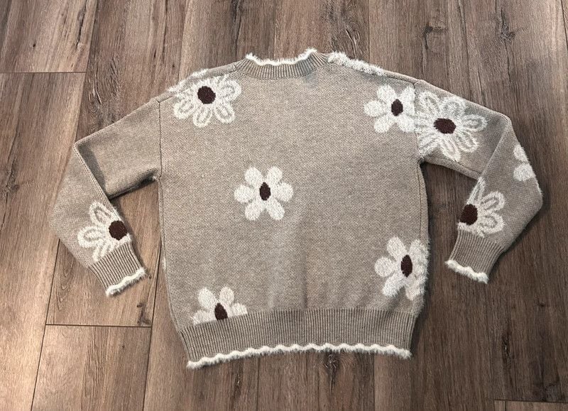 Women’s Long Sleeve Sweater 7