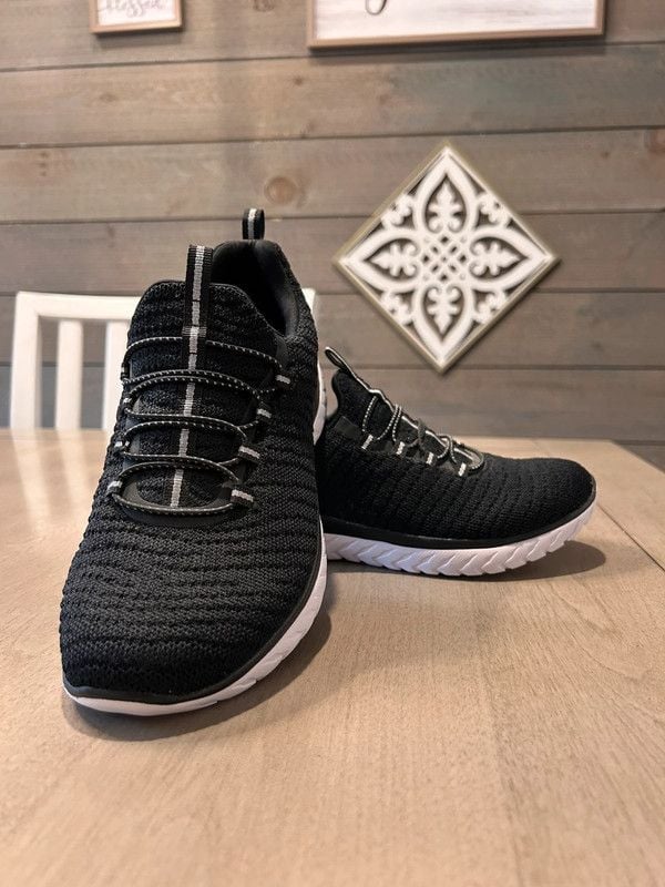 Women’s Athletic Works Running Shoes 8